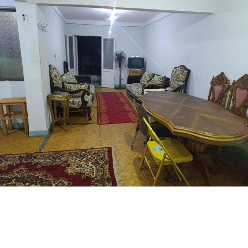 Miami askandr units الدور السادس بدون مصعد