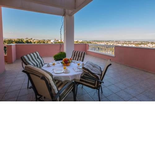 Michels Panoramic Villa