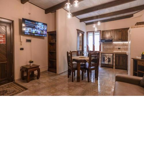 Miguel House