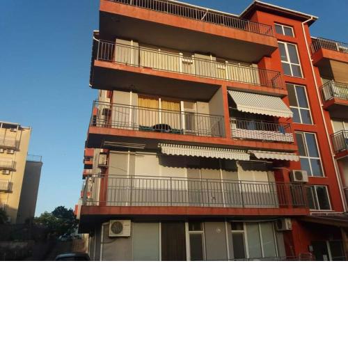 Mihaela Apartment