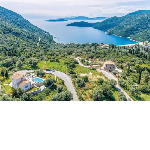 Mikros Gialos Villa Sleeps 4 with Pool Air Con and WiFi