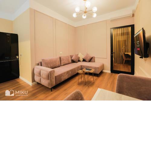 Miku Apartment - Perfect 1Bedroom At Komuna e Parisit