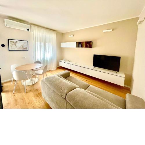 Milan apartment near the prada foundation