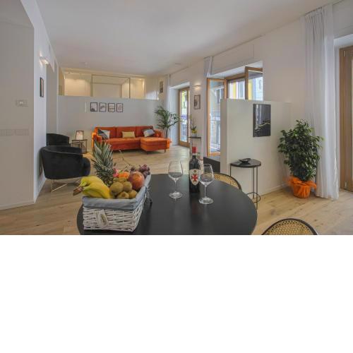 MILAN CHIC Luxury Apartments-hosted by Sweetstay