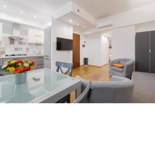 Milano Renovated Apartment