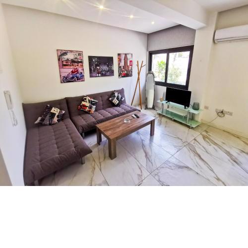 Mimi's Sunny Beach Apartment