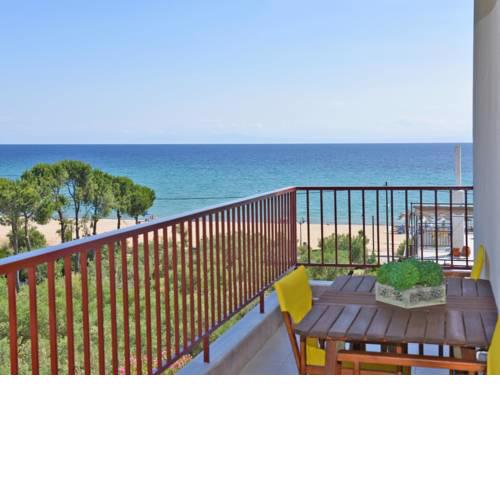 Mina Seaview Apartment - Nea Moudania Halkidiki