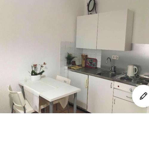 Mini studio