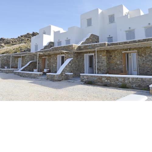 Minimal Houses
