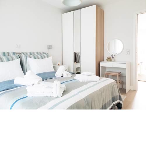 Minimal & Stylish Gem in Athens
