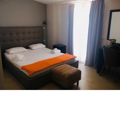 Minos Hotel