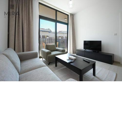 Mira Holiday Homes - Fully furnished 1 bedroom in JVC