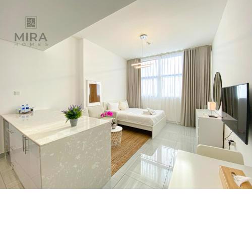 Mira Holiday Homes - Fully furnished studio in JVC