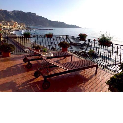 Miriam Sea Front Apartment Jacuzzi