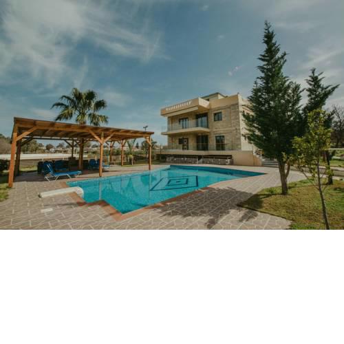 Mirsini Villa