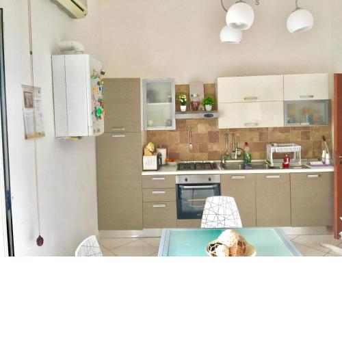 Miseria e Nobiltà Apartment