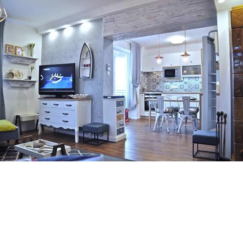 Mistral Holiday House