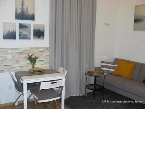 M&M Apartment Budapest House