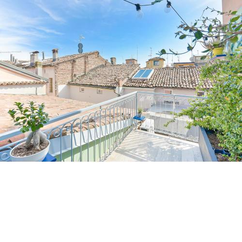 Modena Botanical Apartment - Centro storico