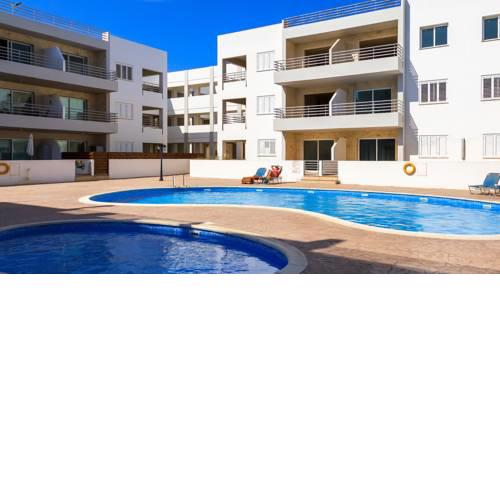 Modern 1 Bedroom Apartment (E32)