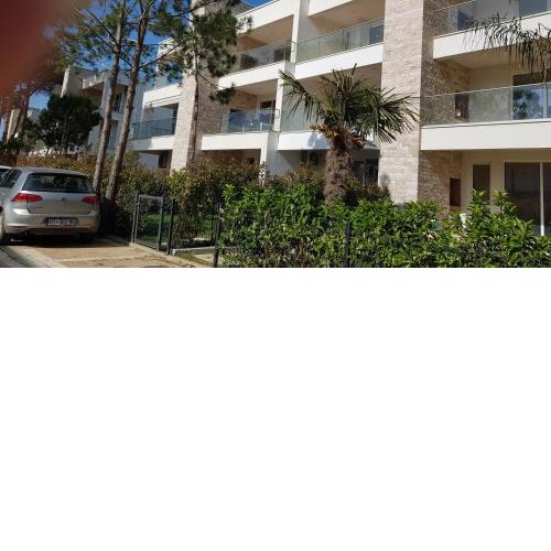 Modern 1BR Apartment San Pietro Resort