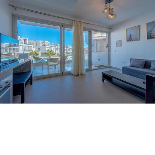 Modern 1BR with Pool View in Sholan El Gouna