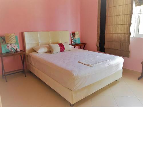Modern 2 bdrm house close to Ancient Olympia