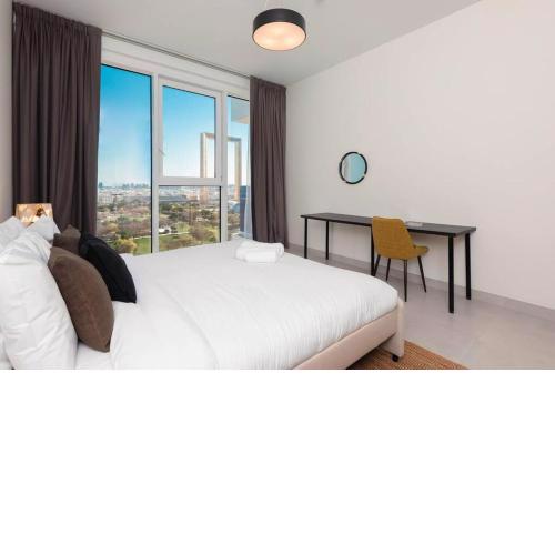 Modern 2 bedroom flat with a view in Zabeel Park
