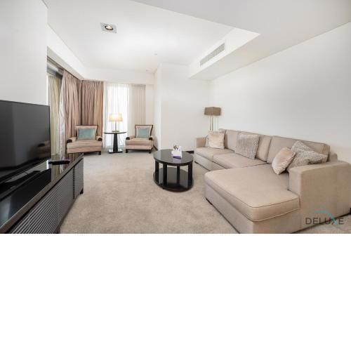 Modern 2BR in The Address Residences Dubai Marina by Deluxe Holiday Homes