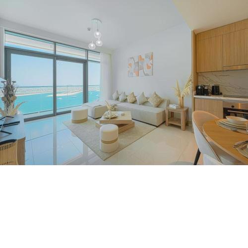 Modern 2BR with Full Palm View at Beach Vista