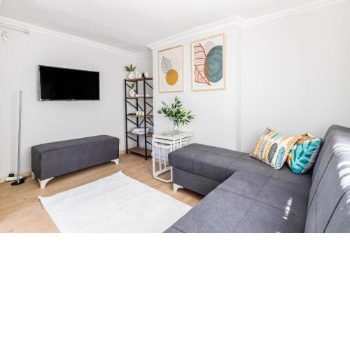 Modern and Spacious Flat in the Heart of Kadikoy