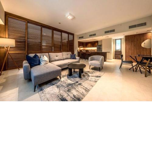 Modern Apartment, Burj Khalifa View
