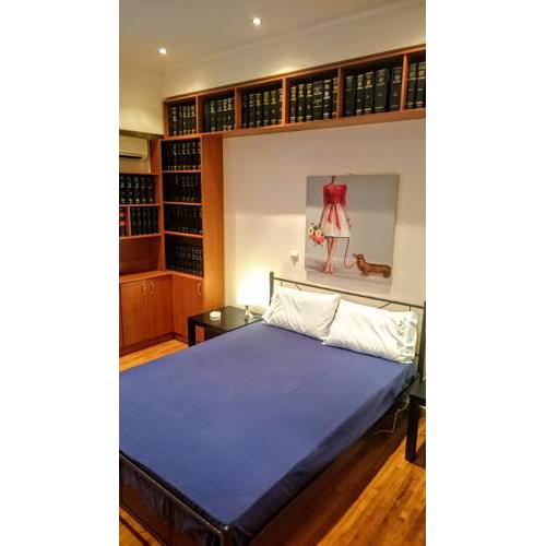 Modern apartment in Athens center