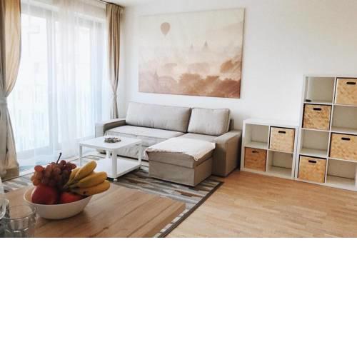 Modern Apartment in Garden Towers