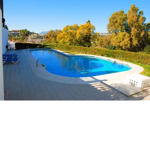 Modern Apartment In Great Community Excellent Location