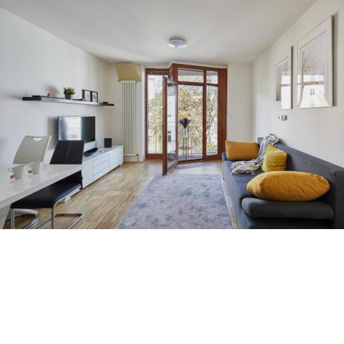 Modern Apartment in Vinohrady by Prague Days