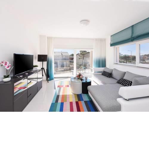Modern Apartment in Vir with Sea nearby