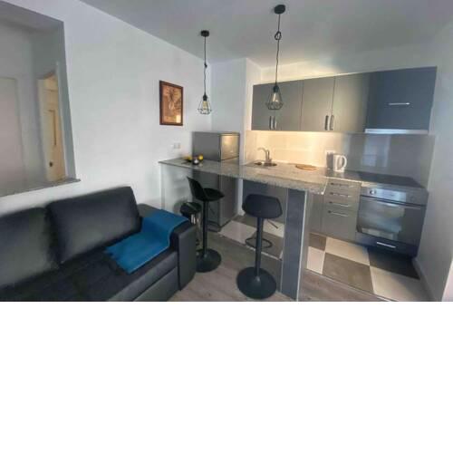 Modern apartment just few steps to the Arenal beach