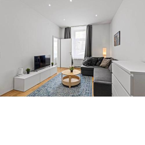 Modern Apartment near City Center 1BR