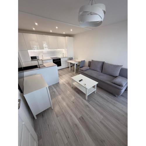 Modern apartment near City Center with easy transport access