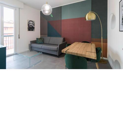 MODERN APARTMENT with BALCONY
