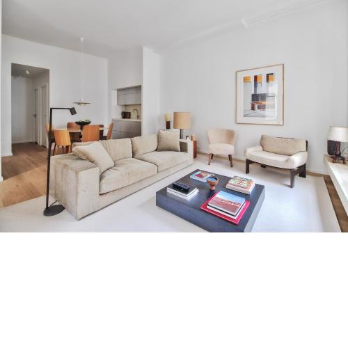Modern Apt 3BDR/3BTH - Louvre Museum/Tuileries