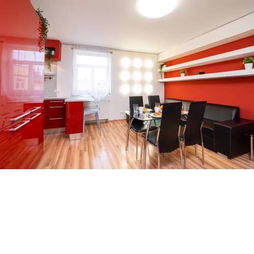 Modern Attic w balcony Klimentska Apt 106