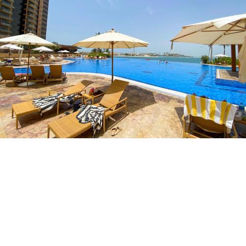 Modern beachfront 1BR apartment - Tiara Residence