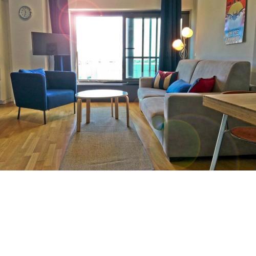 MODERN & BRIGHT flat - 2 MIN from the SEA
