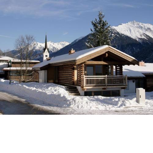 Modern chalet with sauna, close to Königsleiten