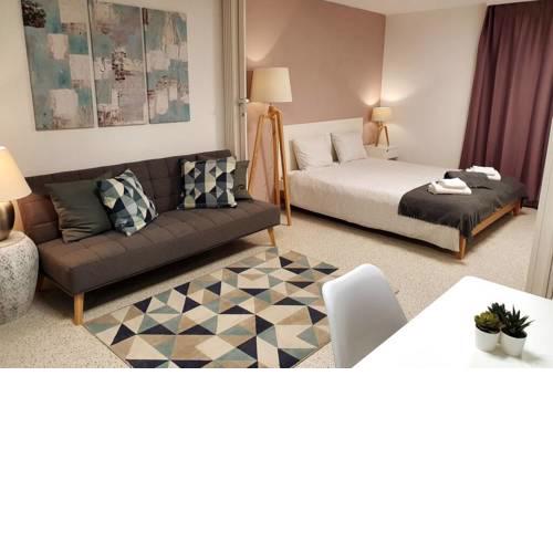 Modern, comfortable apartment, 30 min from Zürich