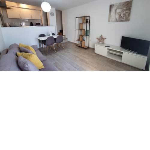 Modern cozy appartement Empuriabrava
