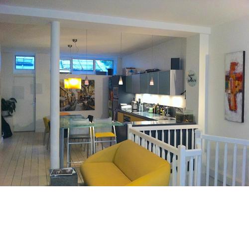 Modern Design Loft Apartment, Steps to Notre Dame