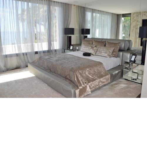 MODERN DESIGNER VILLA 34121743 DIRECT SEAFRONT LOS MONTEROS MARBELLA FOR HOLIDAY RENTALS